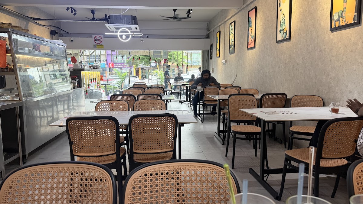 ANNAPOORNA RESTAURANT Photo 6