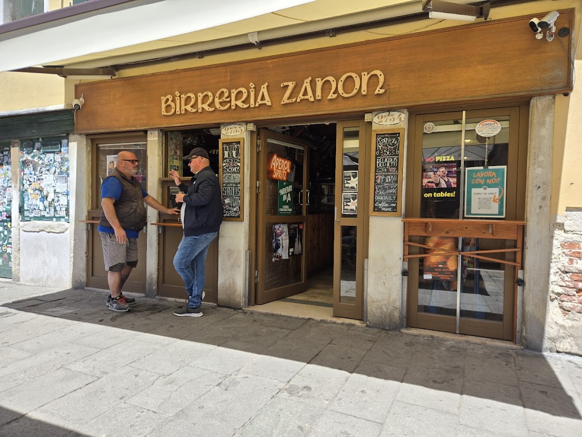 Pizzeria Da Zorma Photo 3
