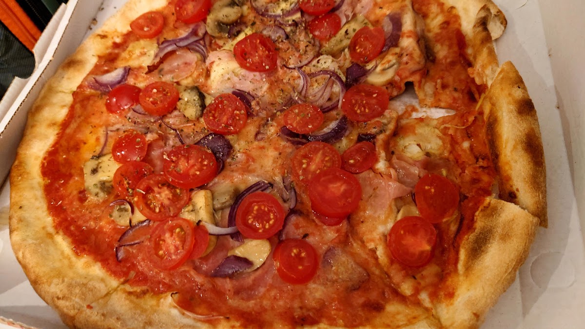 Pizzeria Da Zorma Photo 9