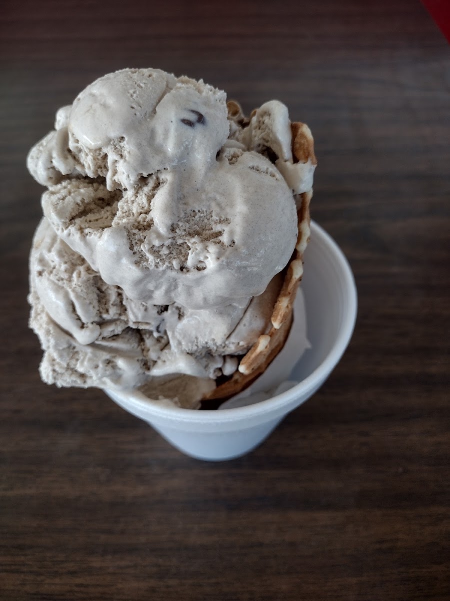 Corner House Ice Cream Parlor Photo 8