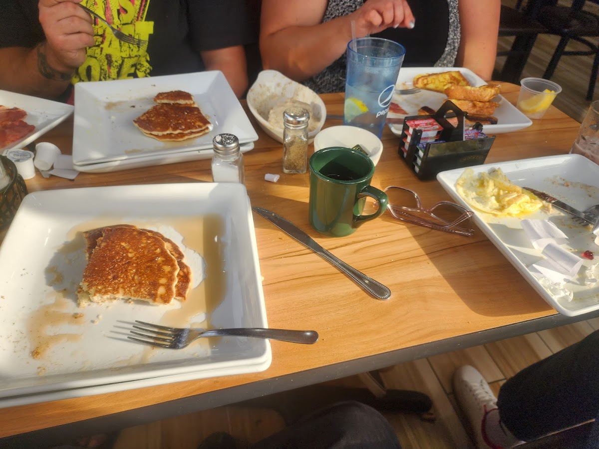 Burger Barn of Yale Photo 7