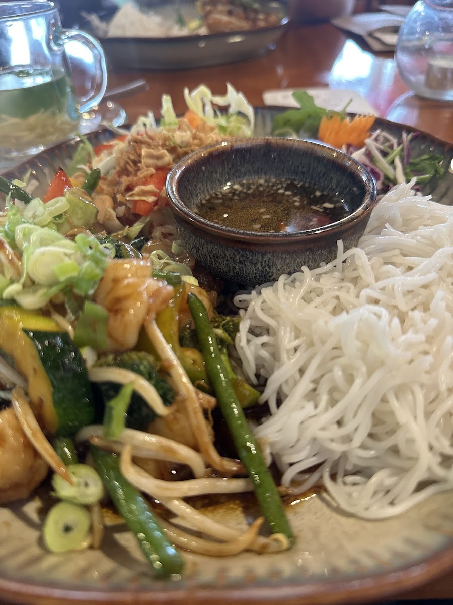 Thai's Restaurant Photo 2