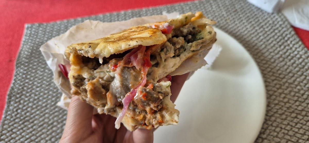 Lebanese shawerma 2 Photo 6