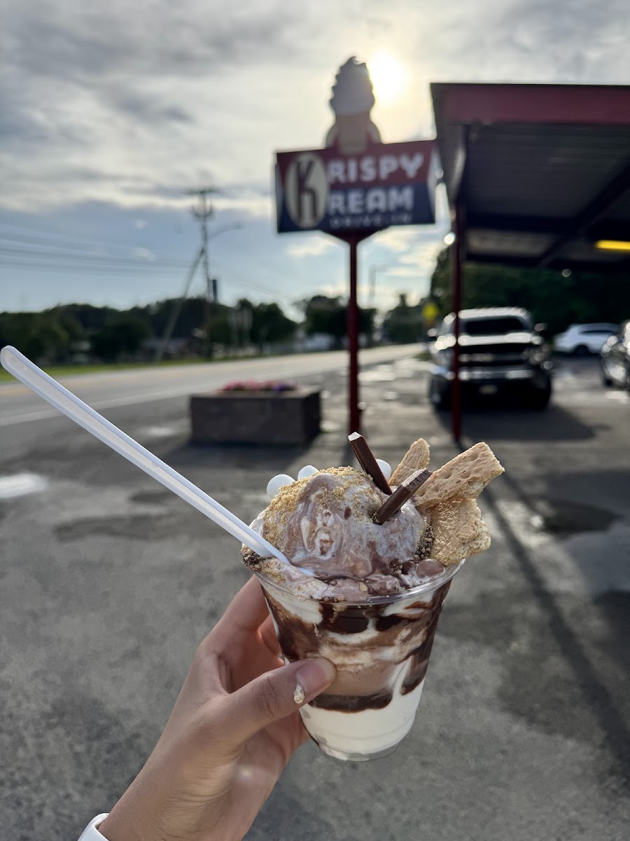 Krispy Kream Drive In Photo 3
