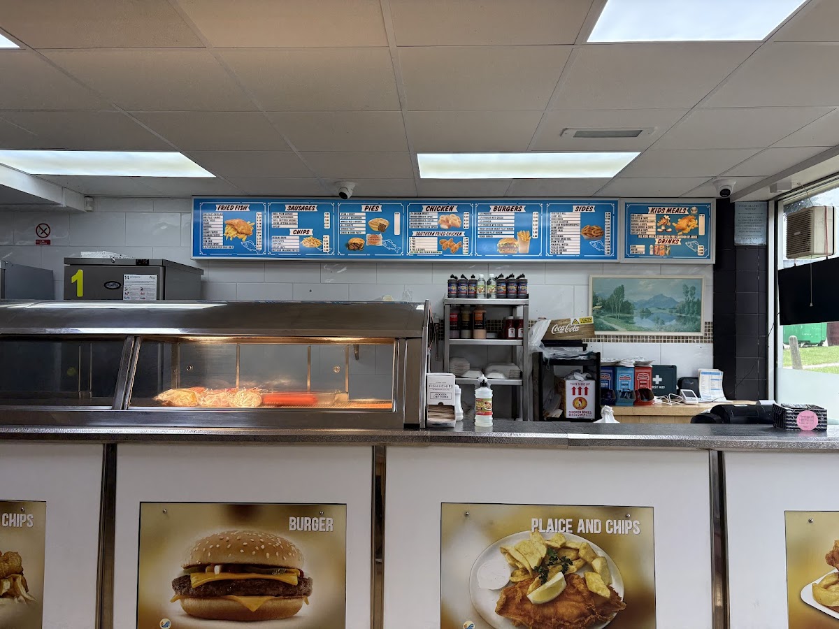 Kemsing chippy Photo 4