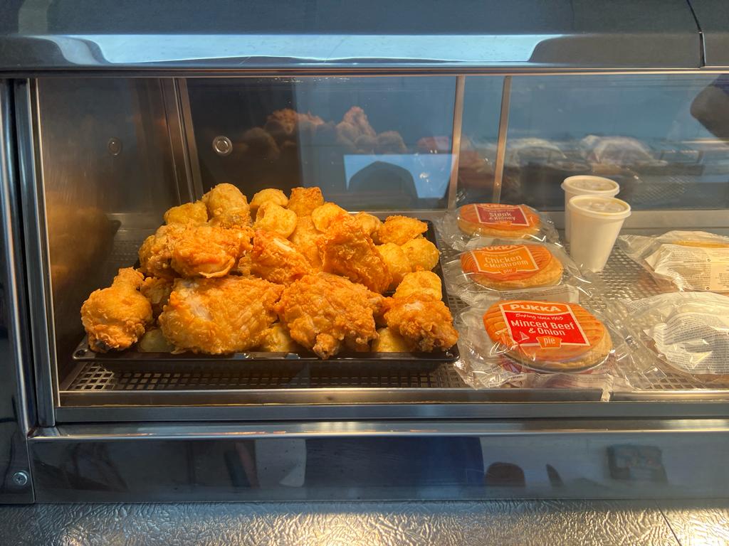 Kemsing chippy Photo 9