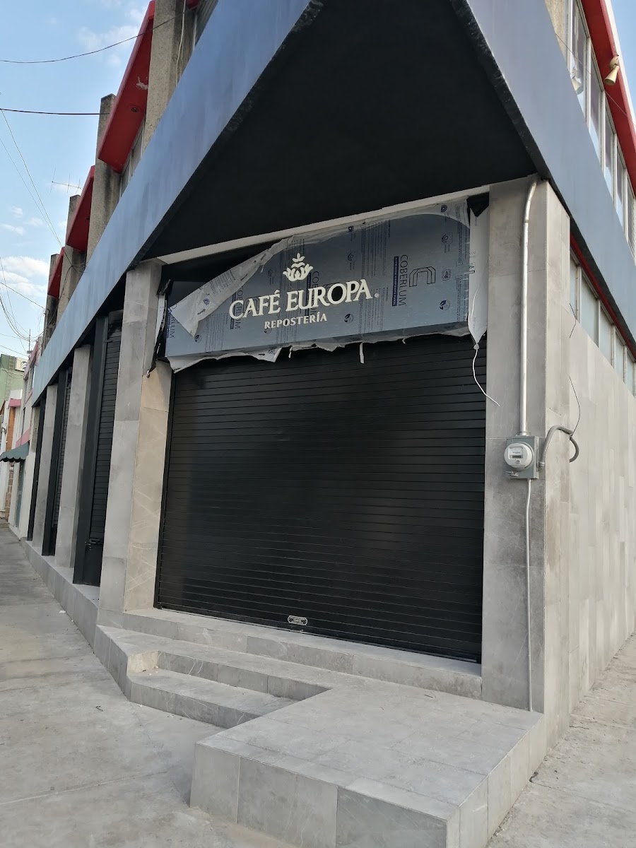 Café Europa Repostería Photo 4