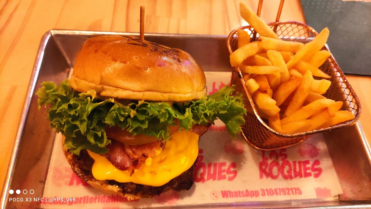 Burger Station Floridablanca Photo 8