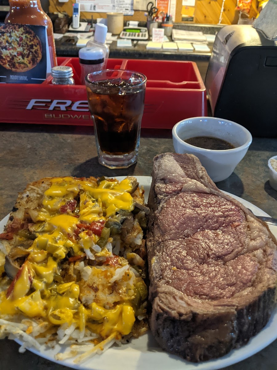 Schrank's Bar & Grill Photo 4