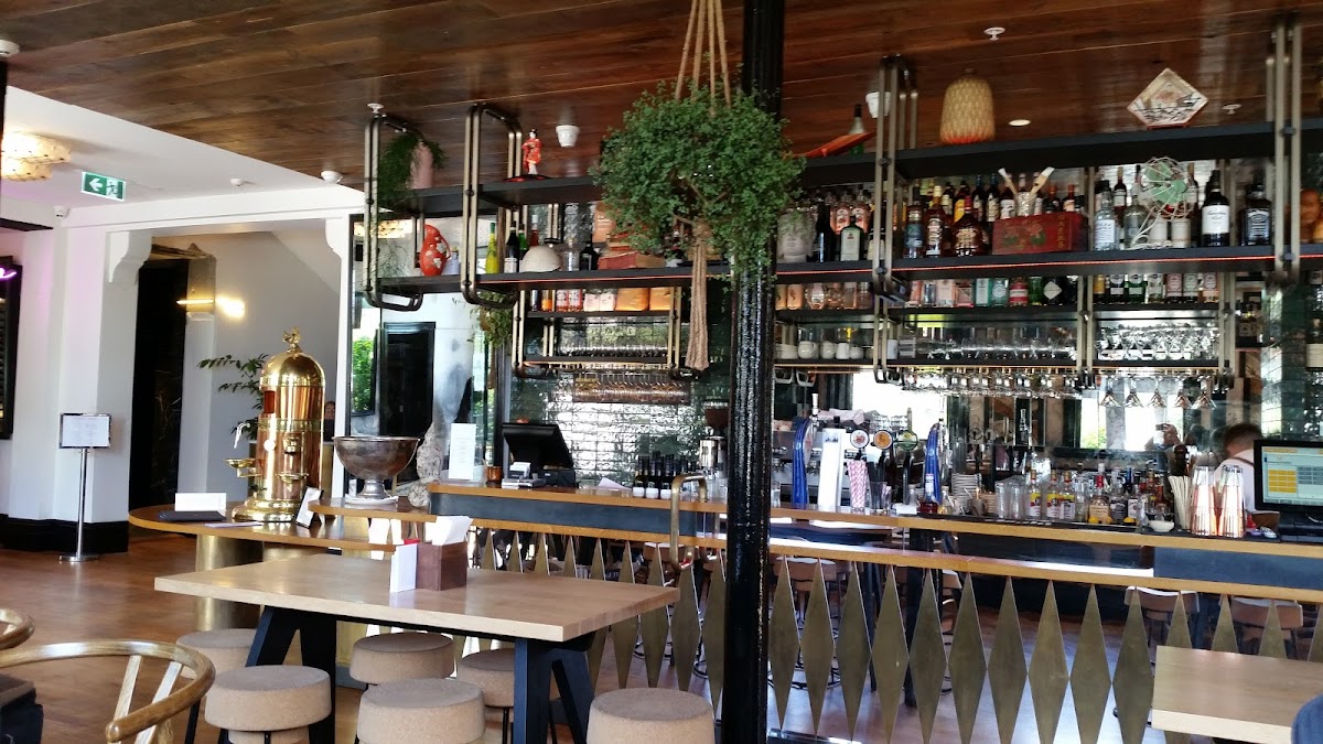 Centrale at Clarence