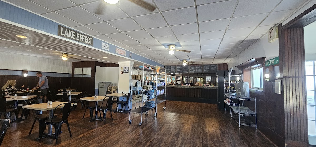Lake Michigan Beach Ice Cream & Eatery