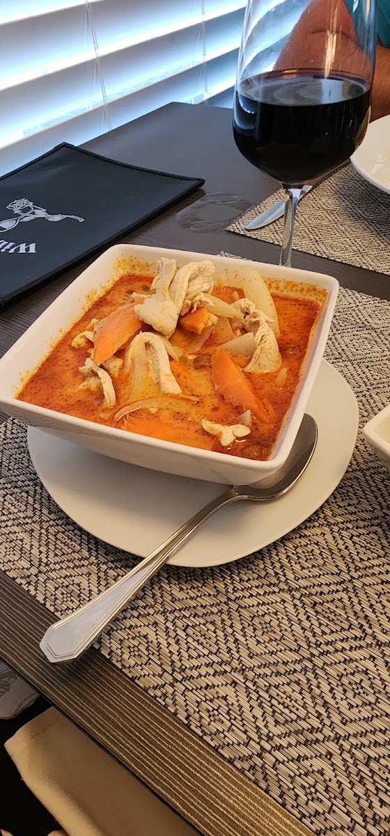 Thai and Vine Photo 10