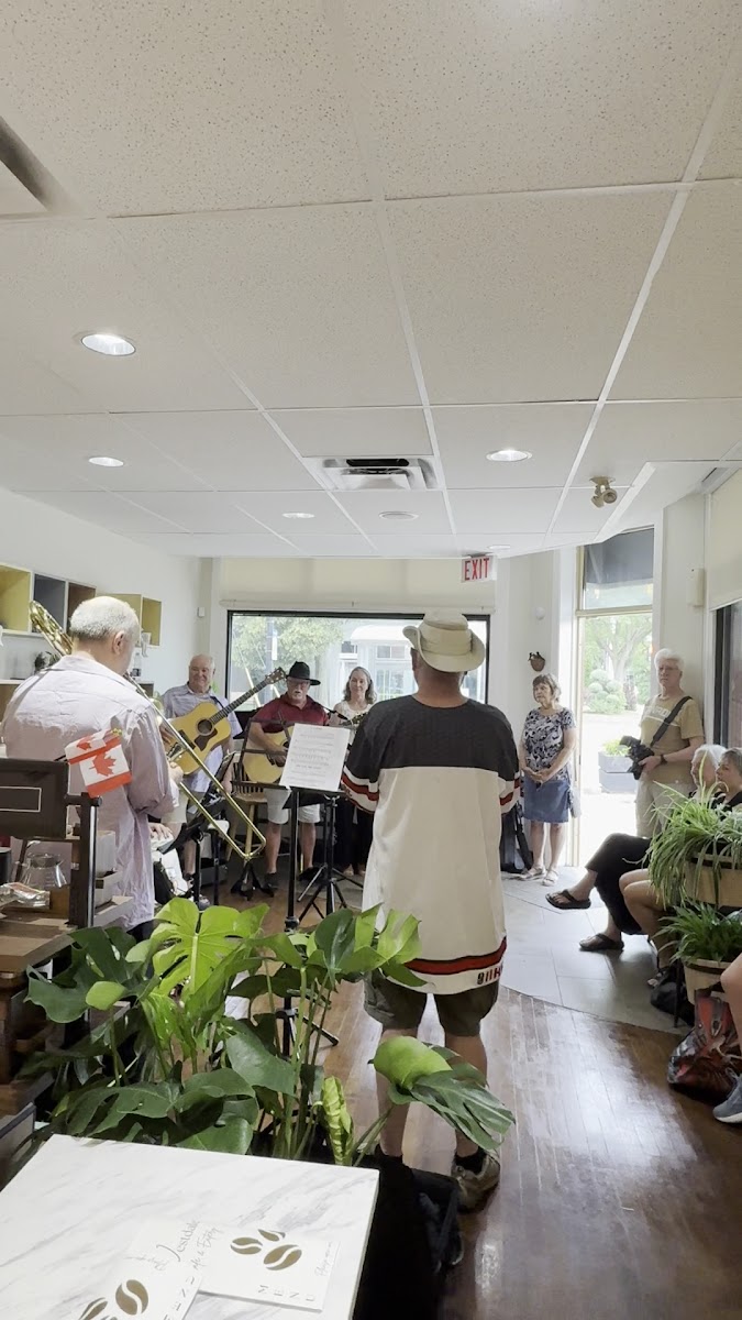 Westdale Cafe Photo 2