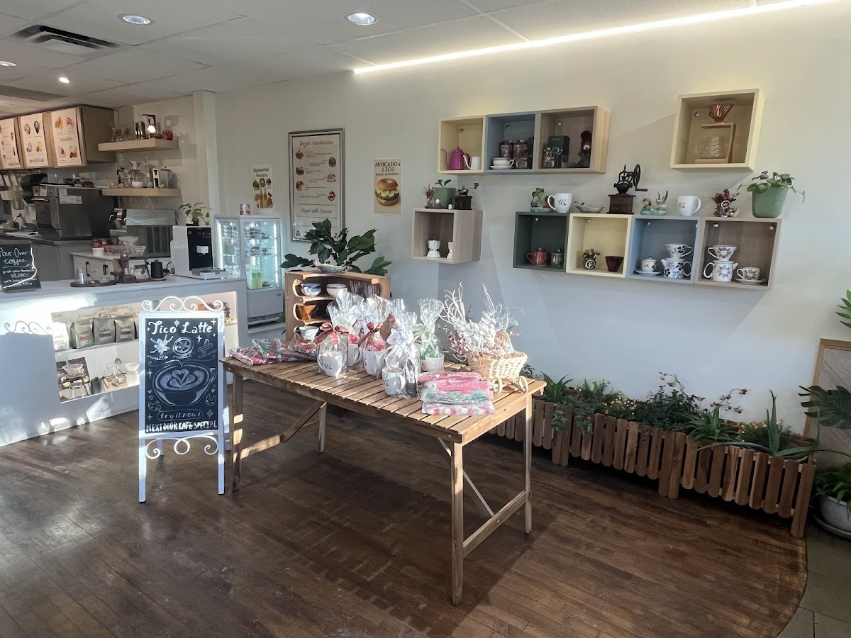 Westdale Cafe Photo 7
