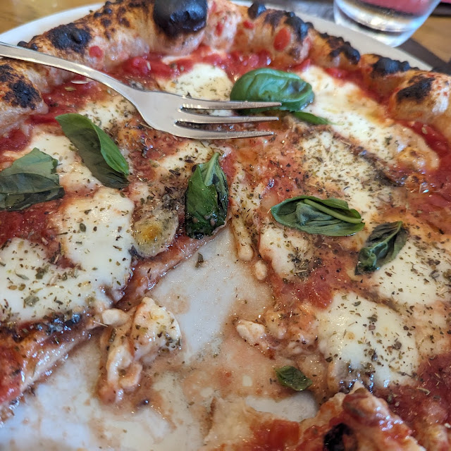 Pizza Margherita Con Bufala