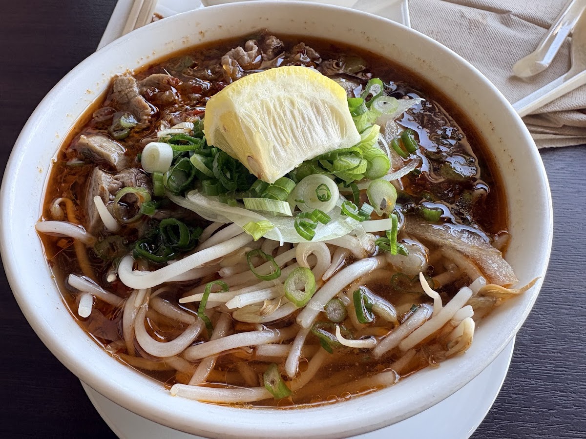 Pho Minh Photo 9