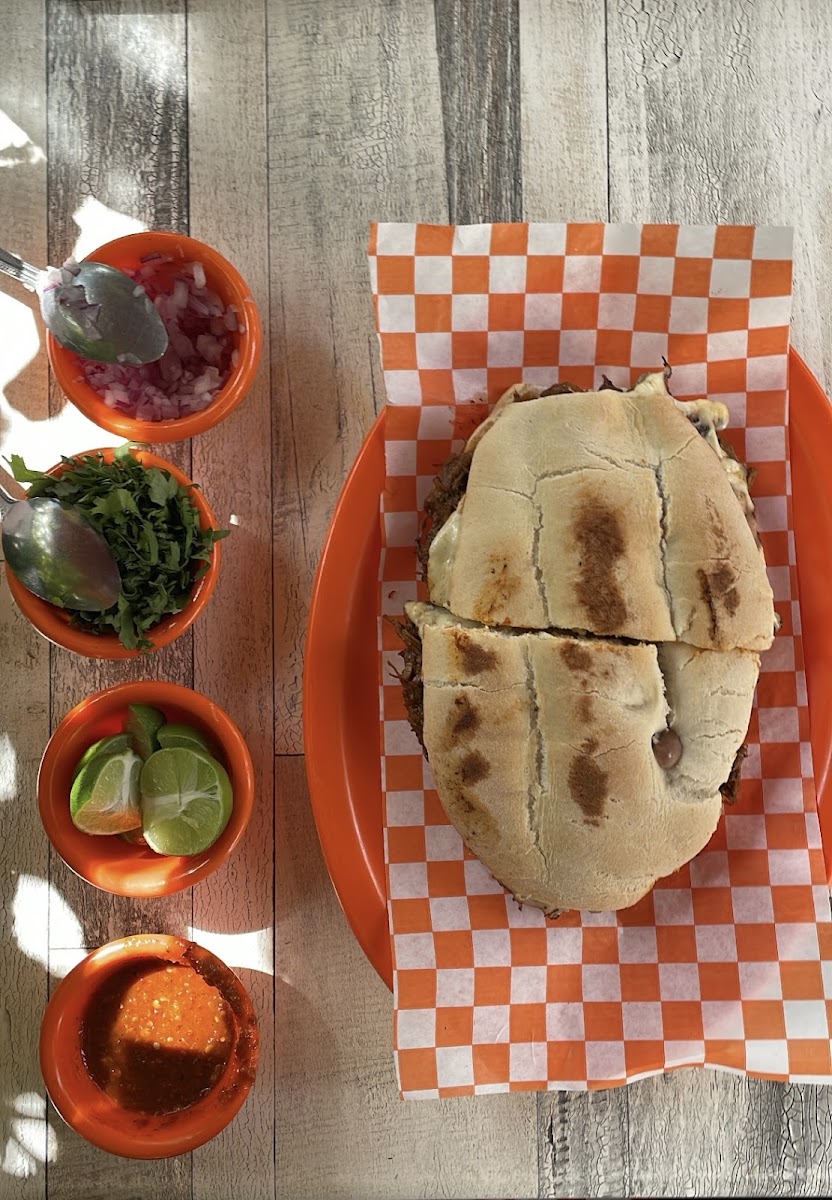 Tortas Lolo Photo 6