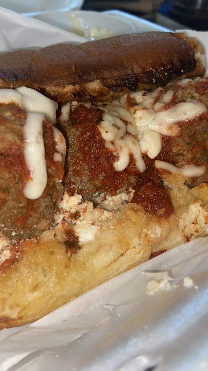 Maddy Moe’s Pizza Photo 10