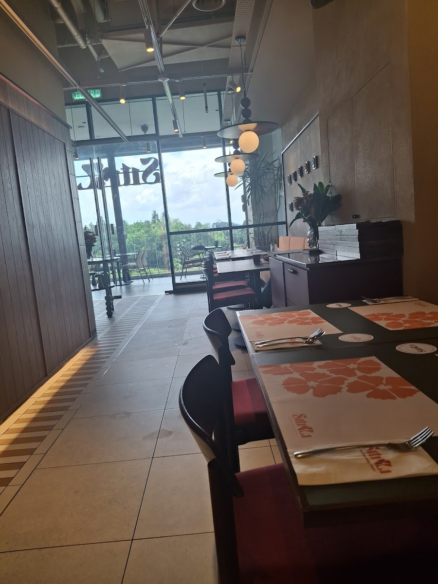 Siti Li Dining & Foodhall Photo 3