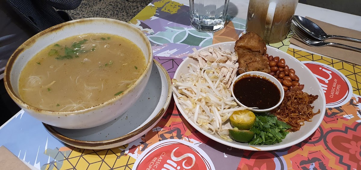 Siti Li Dining & Foodhall Photo 5