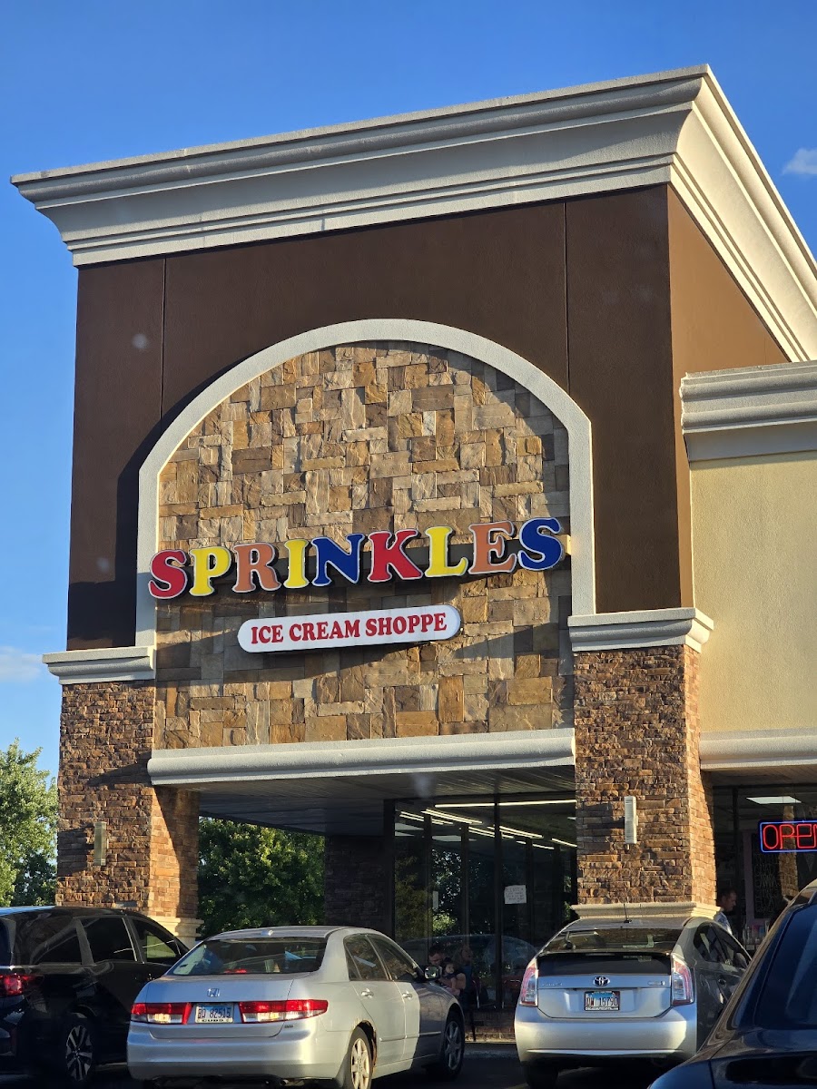 Sprinkles Ice Cream Shoppe Photo 3