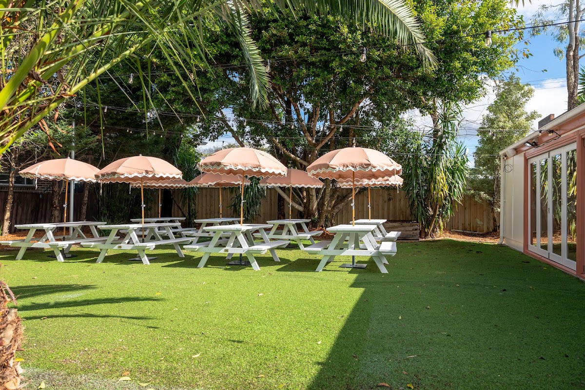 Oat House. Oatley Photo 8