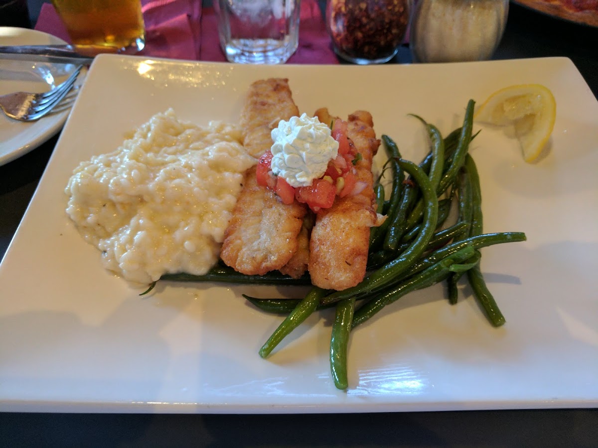 RyeBelles Restaurant & Bar Photo 7