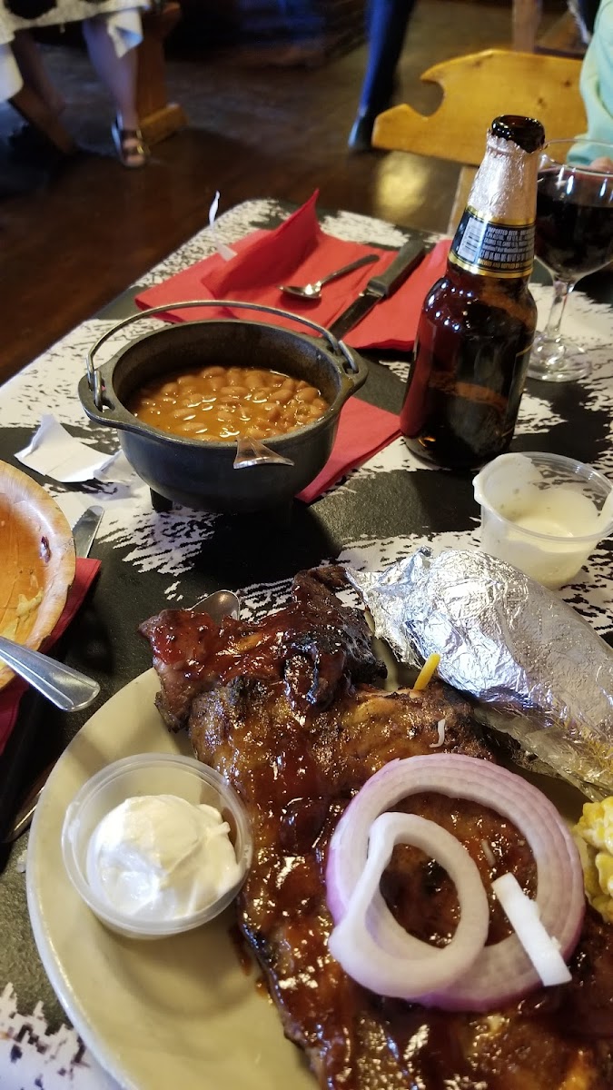 Yippee-Ei-O! Steakhouse Photo 10