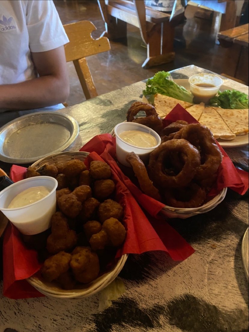 Yippee-Ei-O! Steakhouse Photo 8