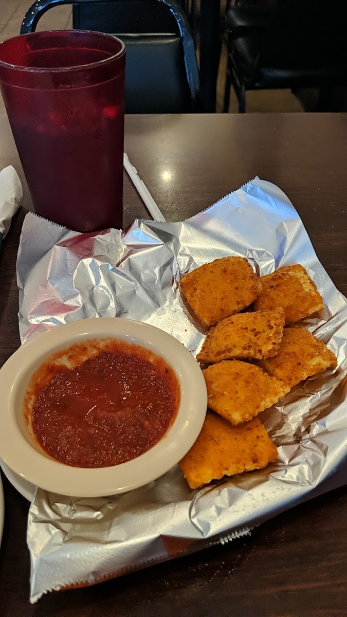 Winn's Pizza and Steakhouse Norwalk Photo 8