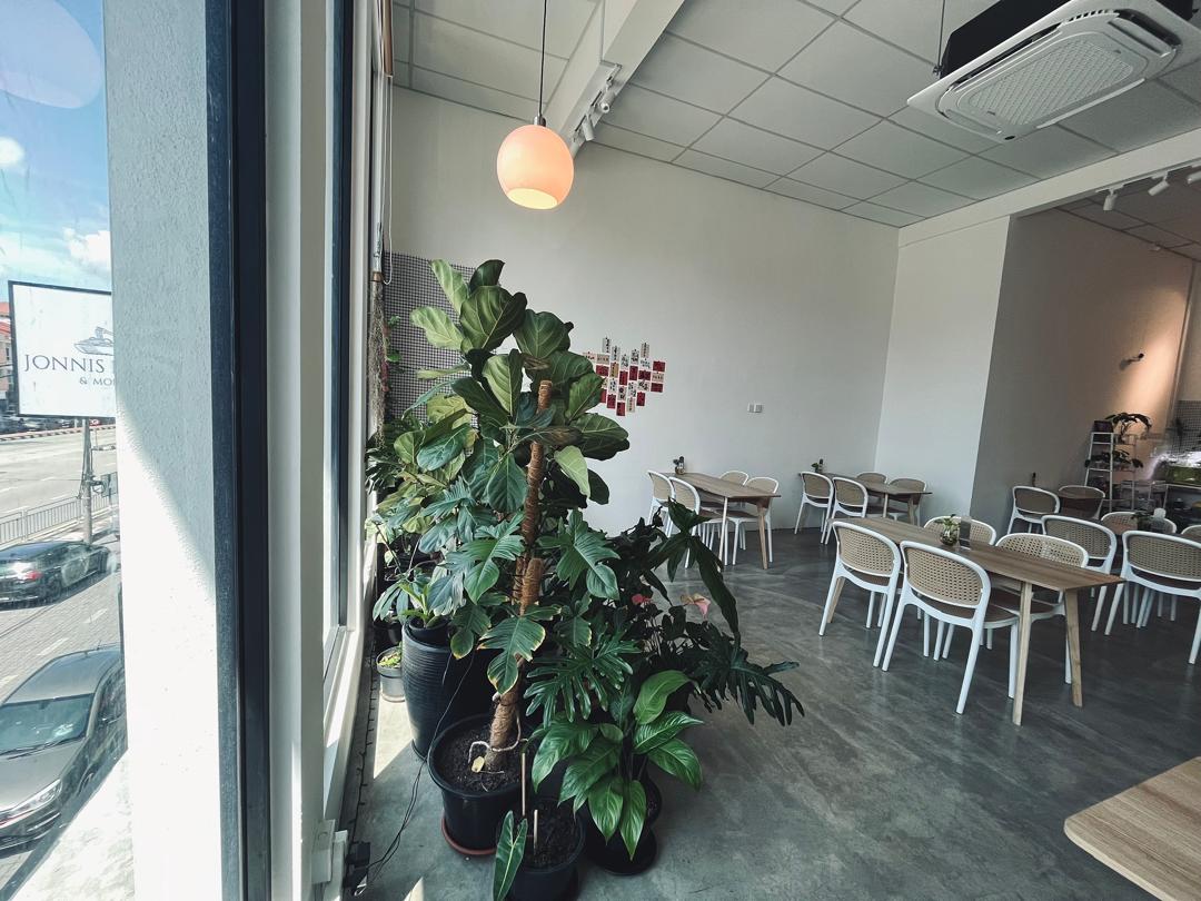 Jonnis Pasta & More
