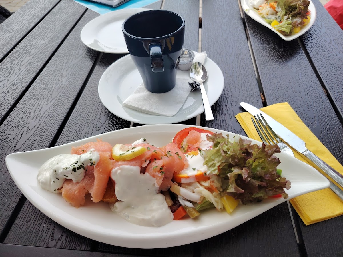 Überflieger Restaurant-Café-Biergarten Photo 6