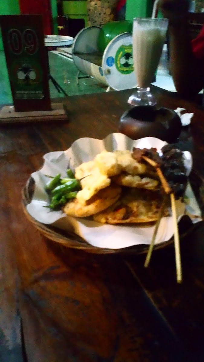 Dapur MakNyuss Solo Ngemplak Photo 5