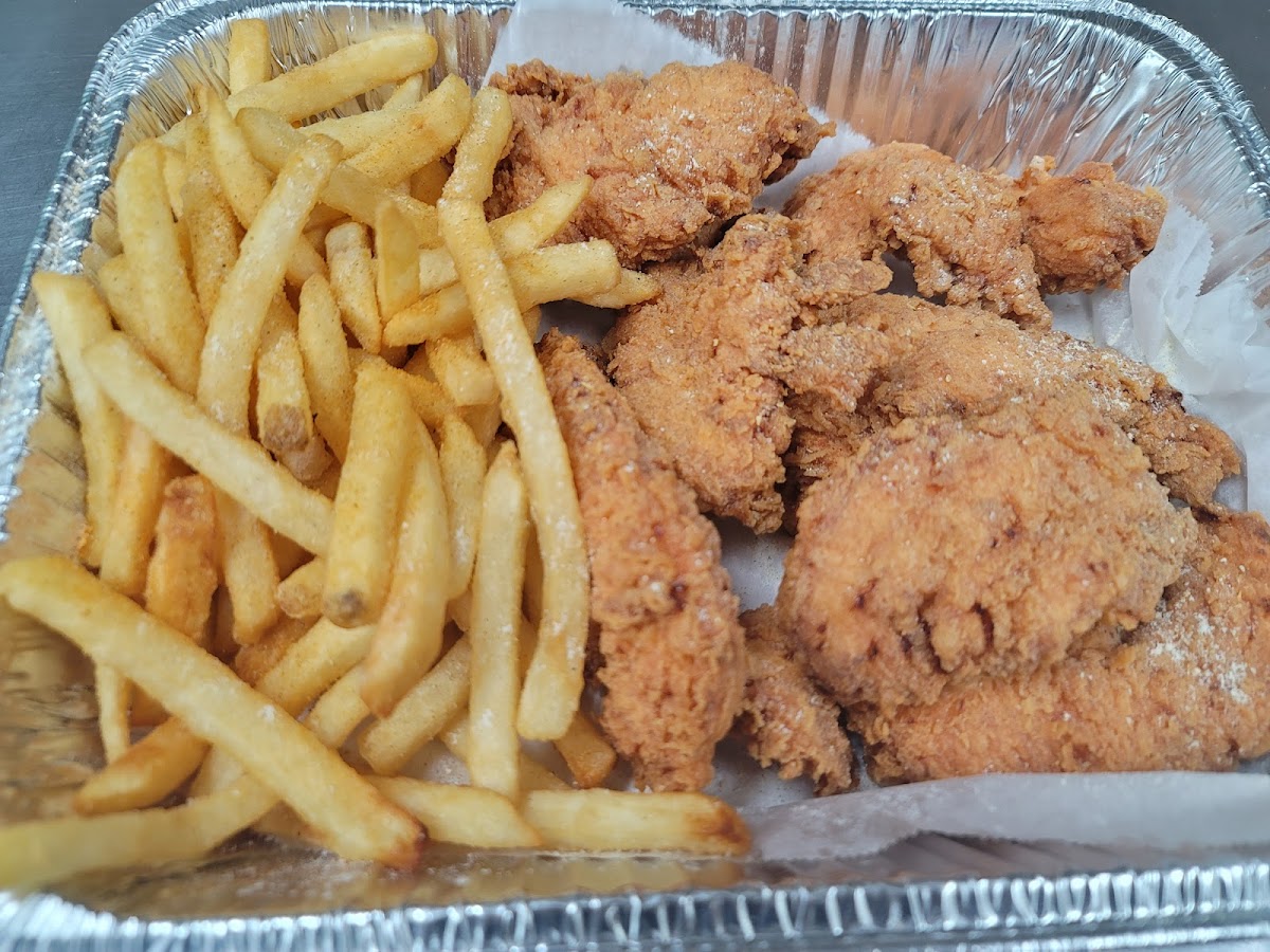 Star Fish Chicken & Gyros Photo 8