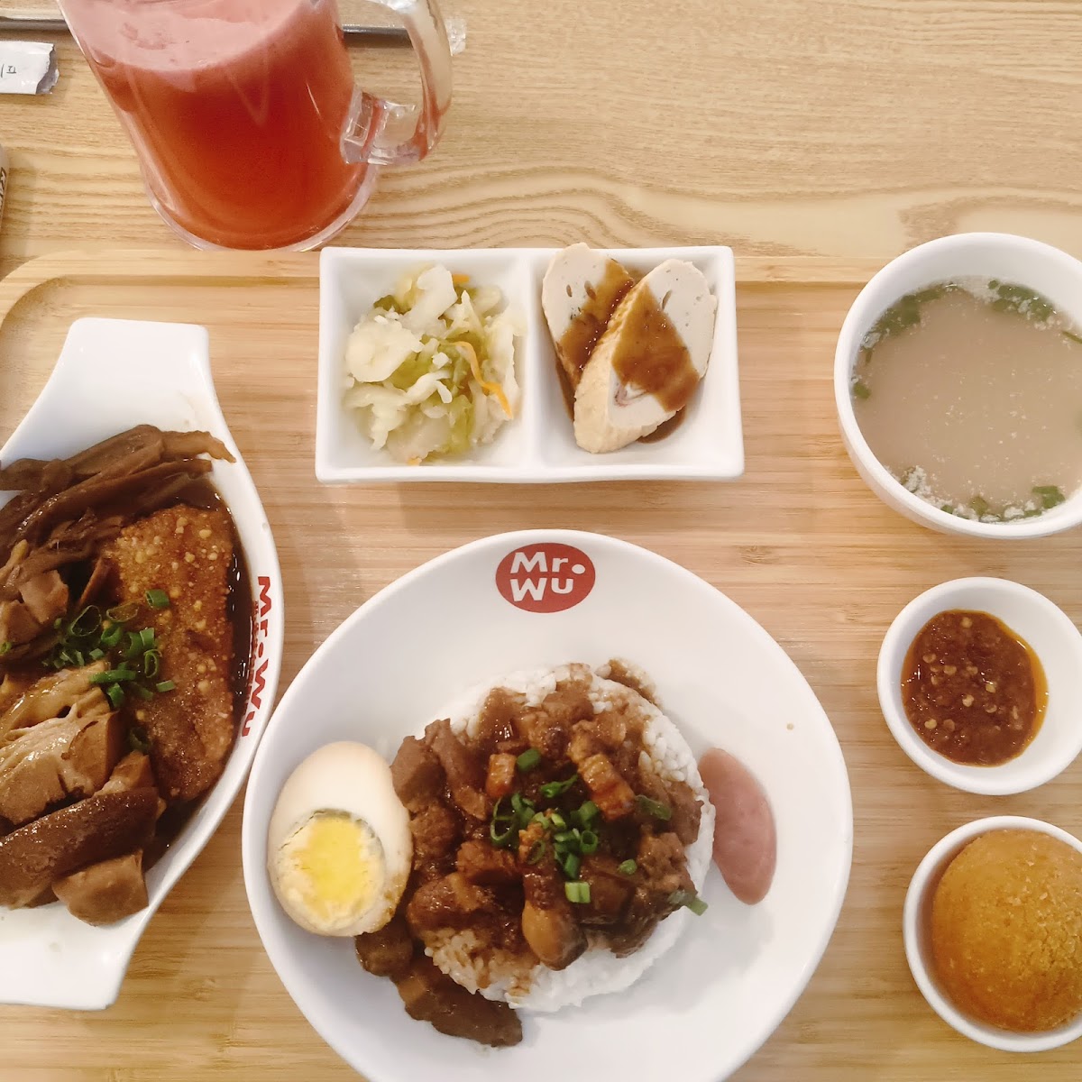 Mr. Wu Taiwan Restaurant | Taman Desa Photo 10