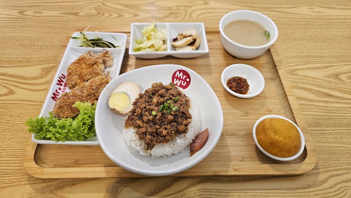 Mr. Wu Taiwan Restaurant | Taman Desa Photo 4