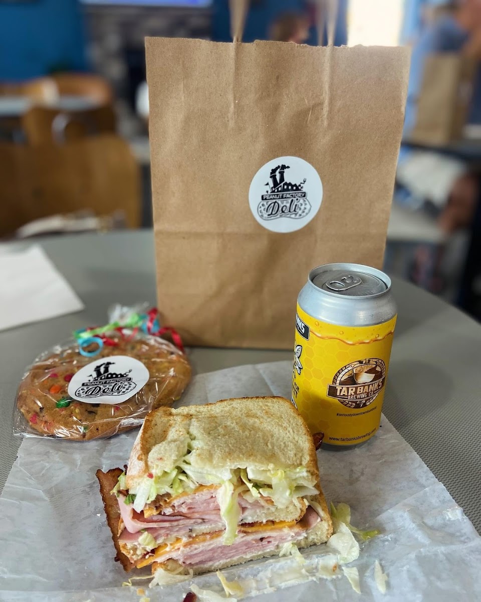 Carolina Peanut Factory and Deli Photo 6