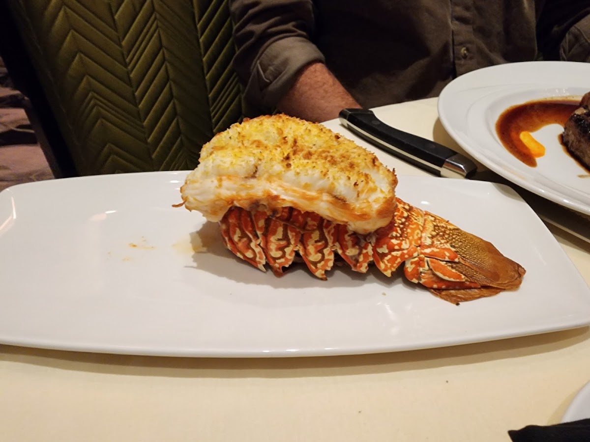 Ruthie's Steak & Seafood Photo 7