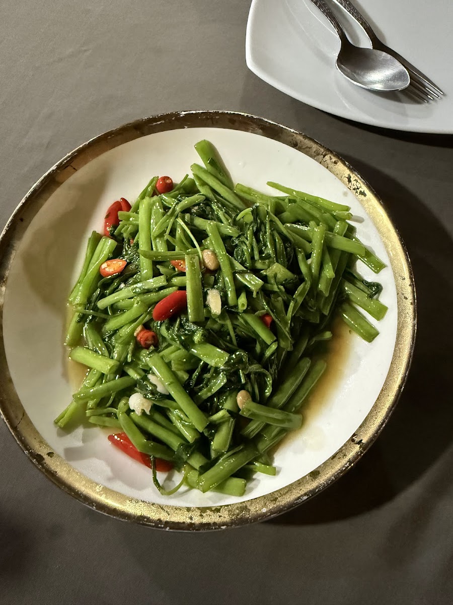 Lay Mai Khao Seafood Restaurant Photo 8
