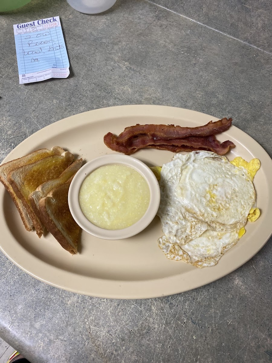 Washington Street Diner Photo 9