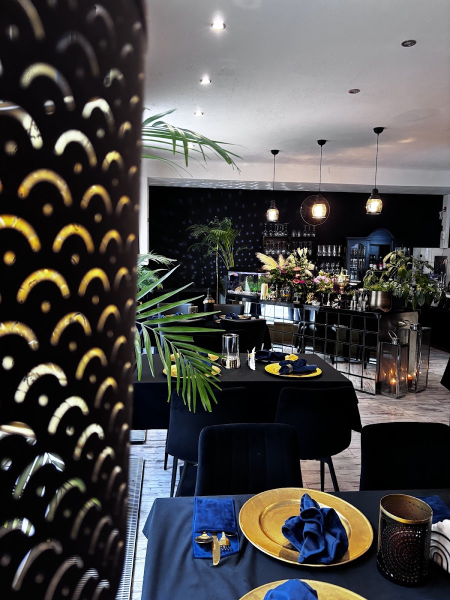 INES - Restaurant Photo 6
