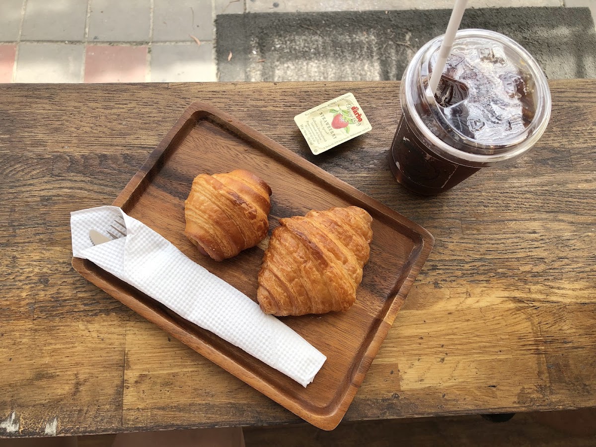 HOC - House Of Croissants Photo 10