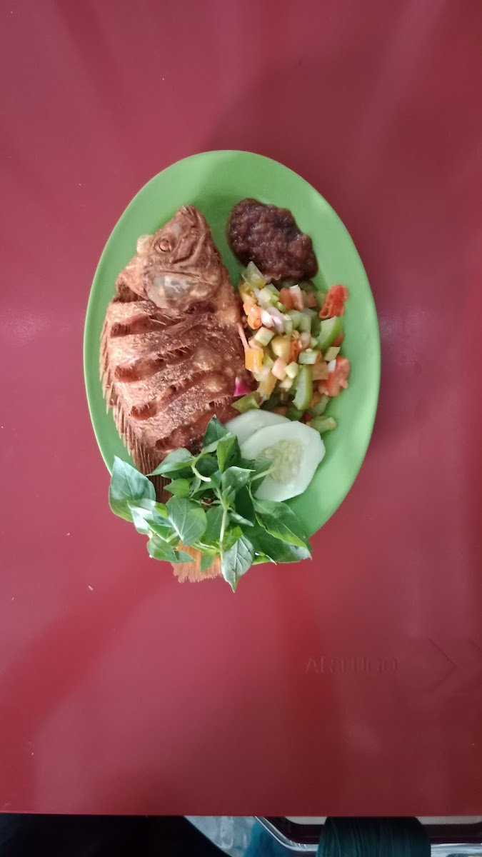 Rumah Makan Madem