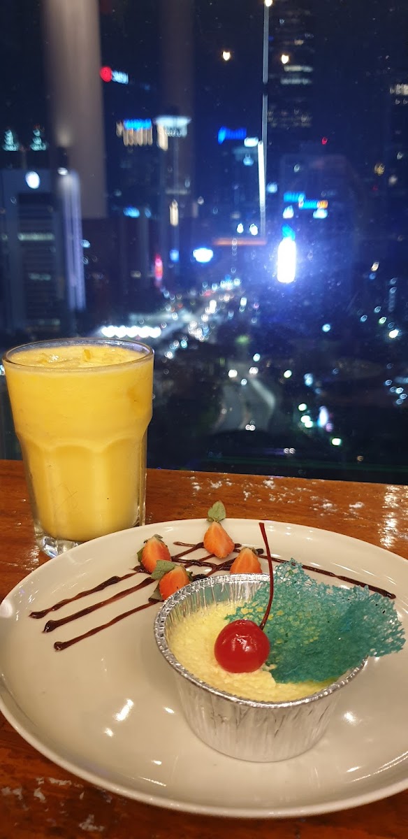 Skyloft Restaurant Photo 8