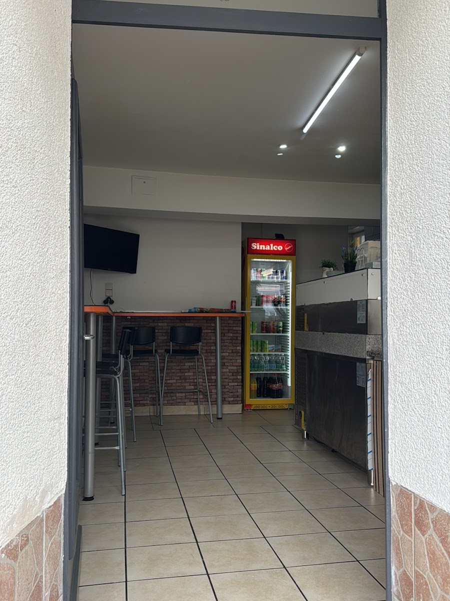 Mazlum Döner und Pizza Photo 7