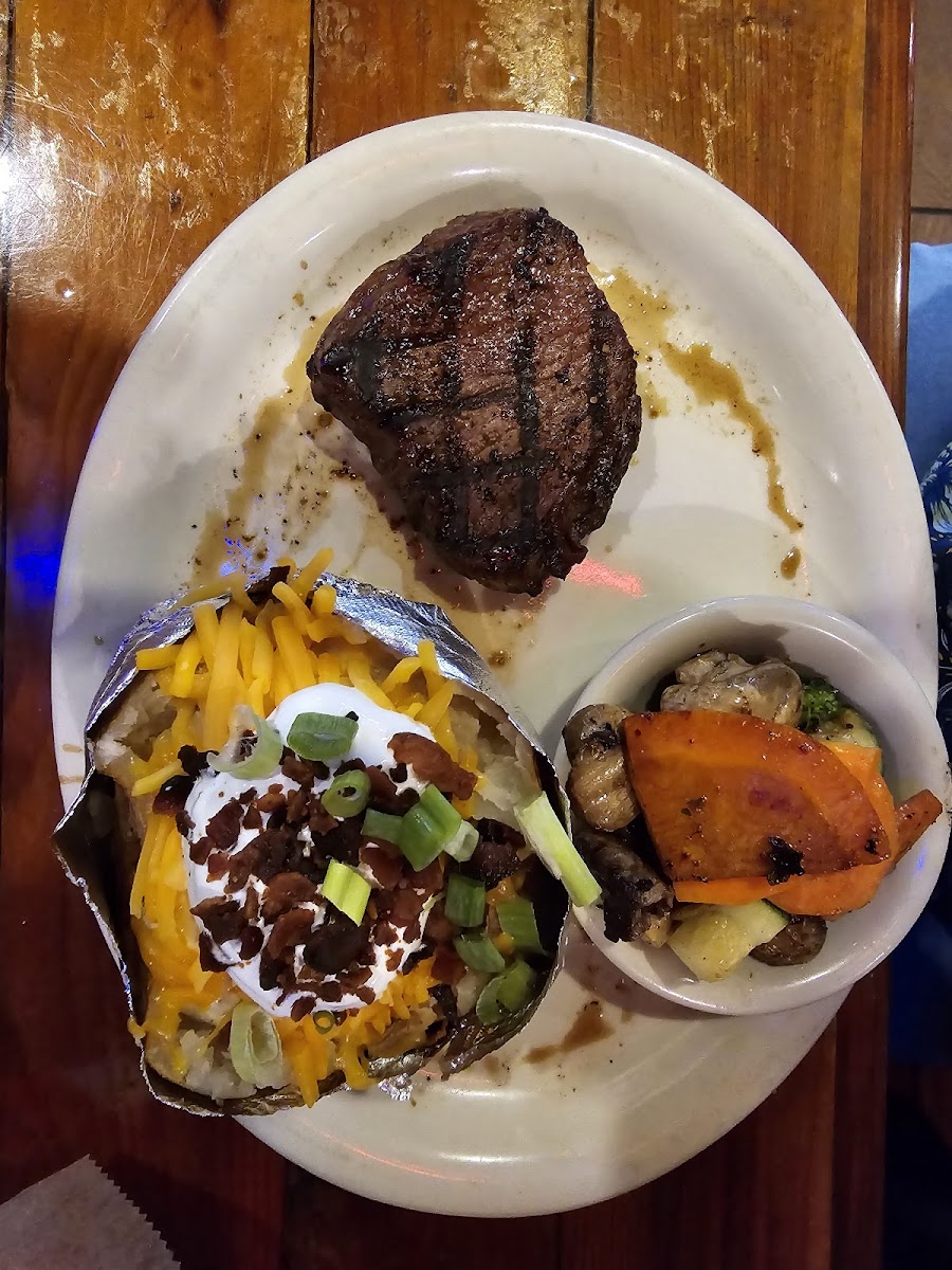 Hofbrau Steaks Photo 9