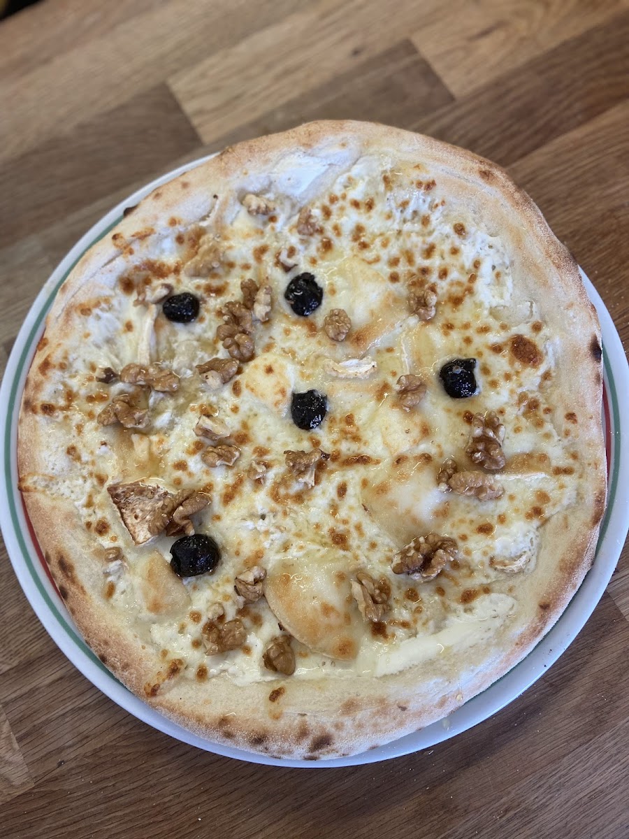 Pizza Margot Photo 3