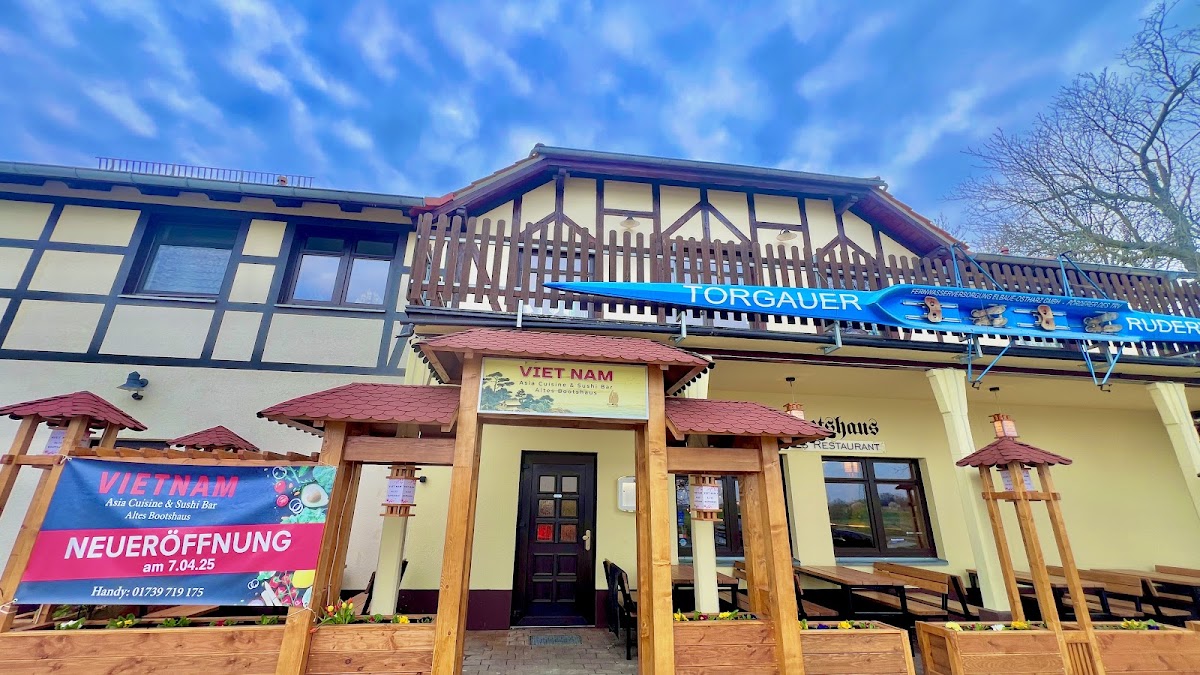 Viet Nam Asia cuisine & sushi Altes Bootshaus