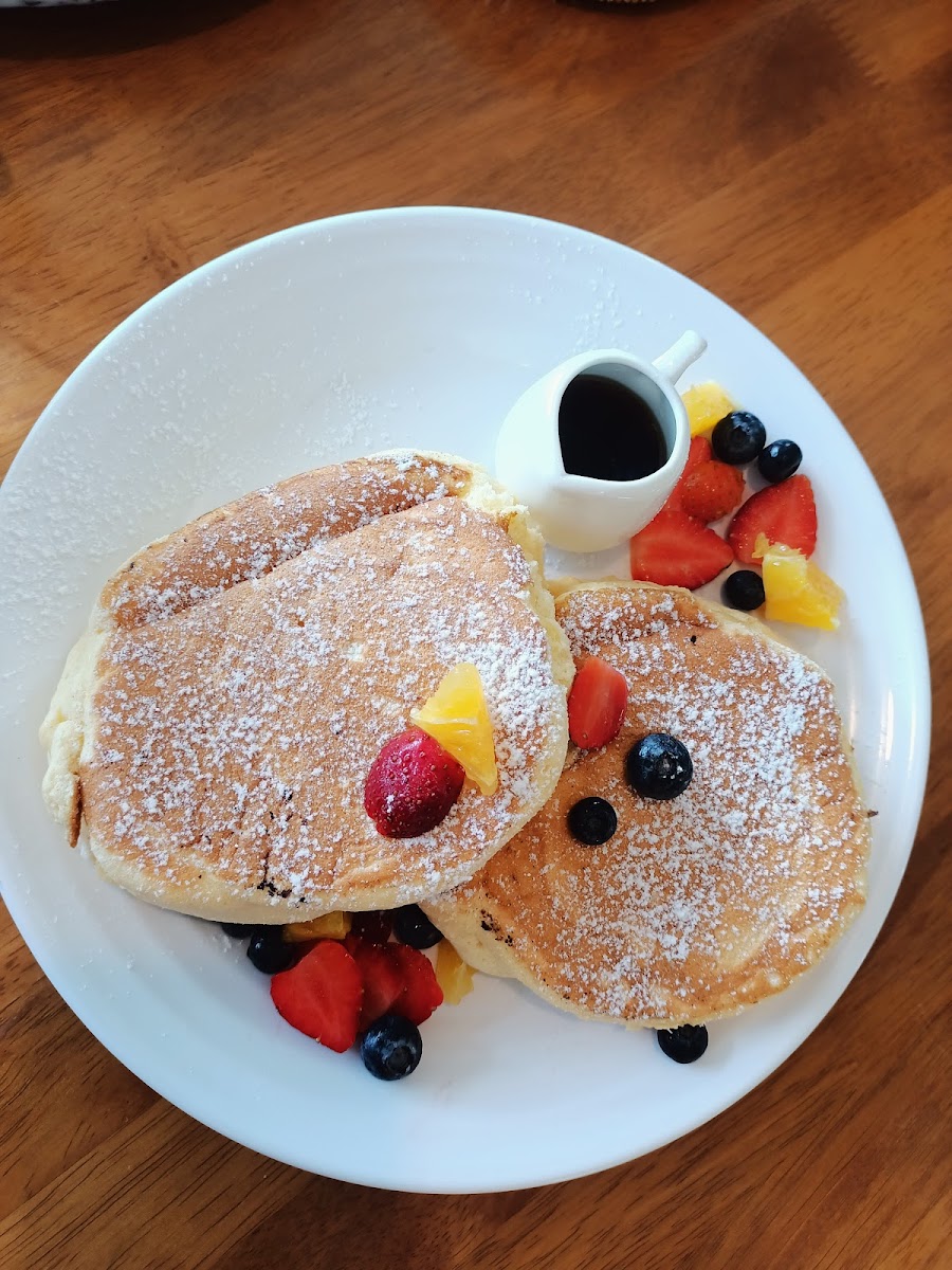 Elly Mellie Cafe Photo 5