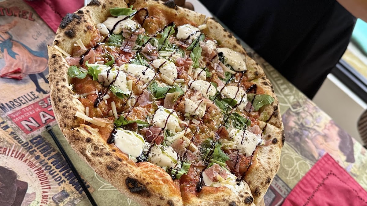 Pinocchio Pizza & Wine Tagaytay Photo 3